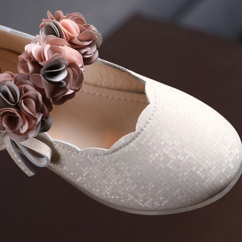 Mummy’s Little Petal Shoes